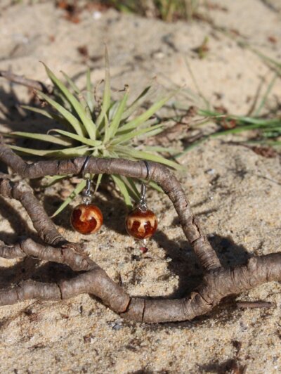 Boucles d'oreilles "boules bois de pigne" – Image 6