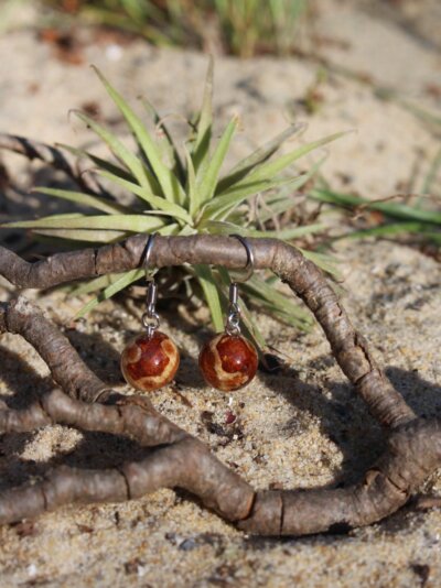 Boucles d'oreilles "boules bois de pigne" – Image 7